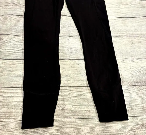 Lululemon In Movement 7/8 Tight Everlux 25" Black Legging Women Size 6 - Image 3