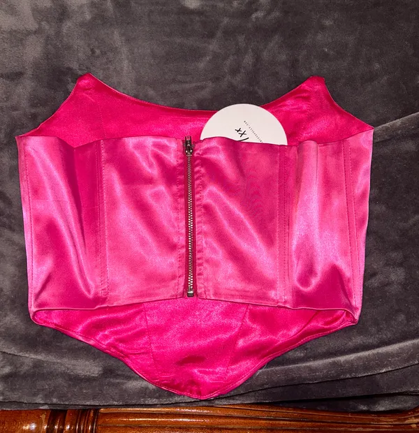 Princess Polly Pink  Strapless Top NWT - Image 9