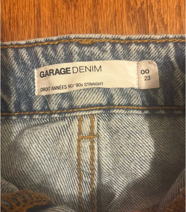 Garage Wide-Leg Jeans - Image 2