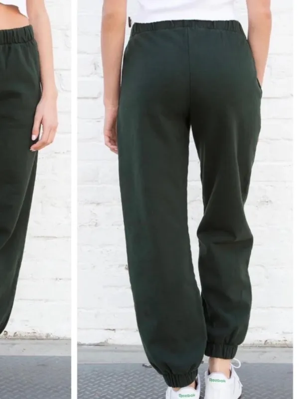 Brandy Melville Rosa Sweatpants Forest Green - Image 2