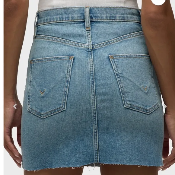 Hudson denim miniskirt, distressed raw edge size 31 - Image 3