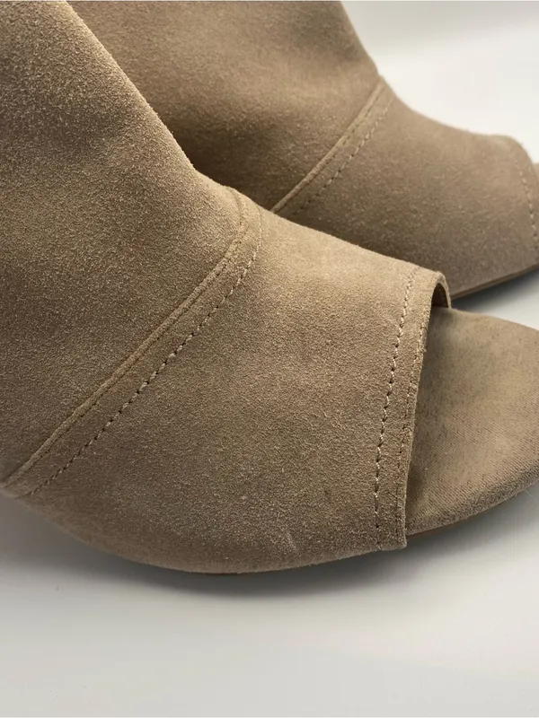 Nine West tan suede leather open toe cork wedge heels wedges neutral summer 9.5 - Image 4