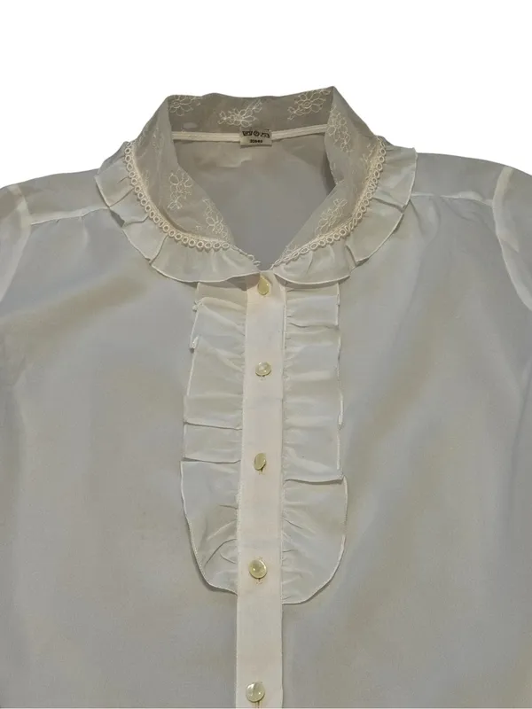 Vintage White Victorian Blouse Ruffle Front Lace Collar Feminine CottageCore - Image 2