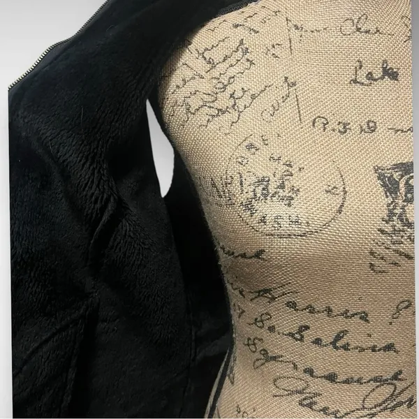 CHAPS Women's Black‎ Faux Suede Faux Fur Vest Small | EUC - Image 7