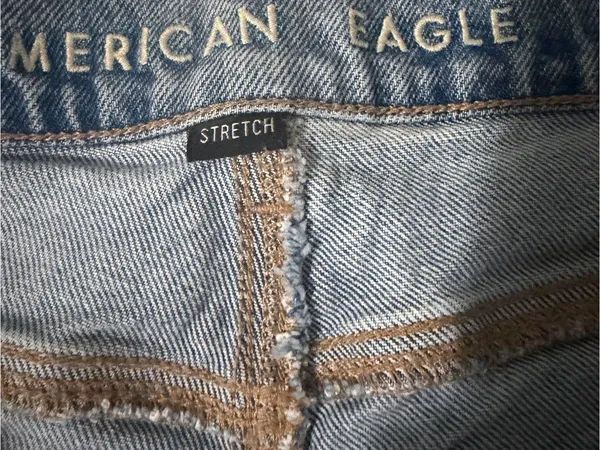 American Eagle 90s Bootcut  High Rise Light Wash Split Front Hem Jeans Size 12 - Image 5