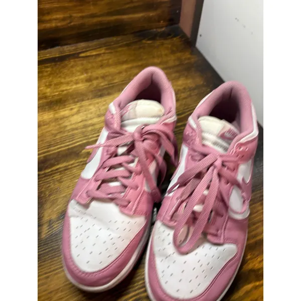 Nike Pink And‎ White Sneakers Size 8.5 - Image 4