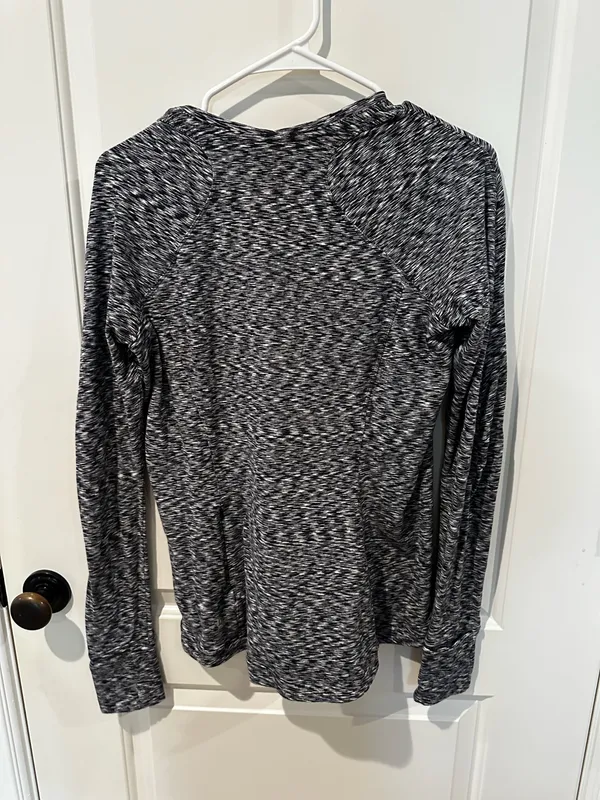 Lululemon Long Sleeve Top - Image 2