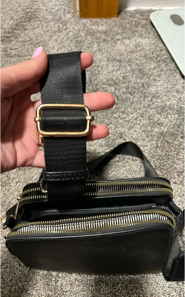 Amazon Black Crossbody Bag - Image 3
