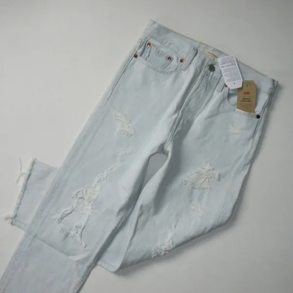 NWT Levi's Wedgie Straight in Thin Ice Destroyed Rigid Denim Crop Jeans 27 $128 - Image 3