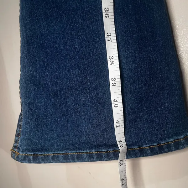 Newbury Kustom Womens Dark Blue Jeans M Mid Rise Flare Stretch Wash Pull On - Image 13