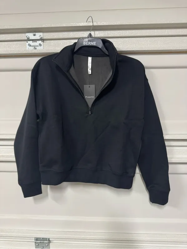 Fabletics COZY FLEECE HALF ZIP SWEATSHIRT, BLACK, M Womens New - Image 3