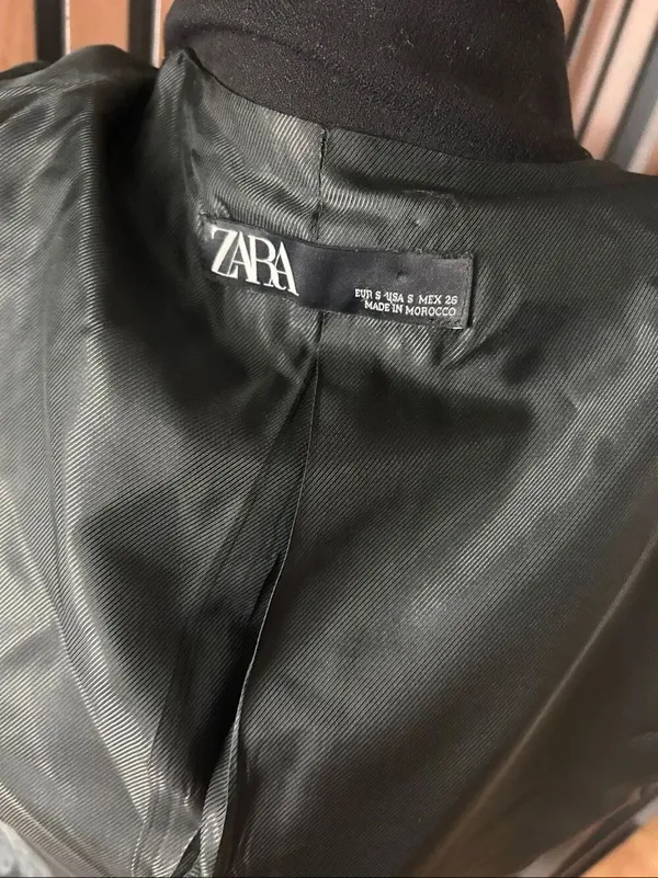 Zara women’s long black blazer size s stylish work attire - Image 5