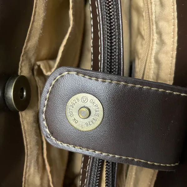 Fossil Relic by Brown and Tan Paisley Embossed Vegan Leather Purse Handbag - Image 9