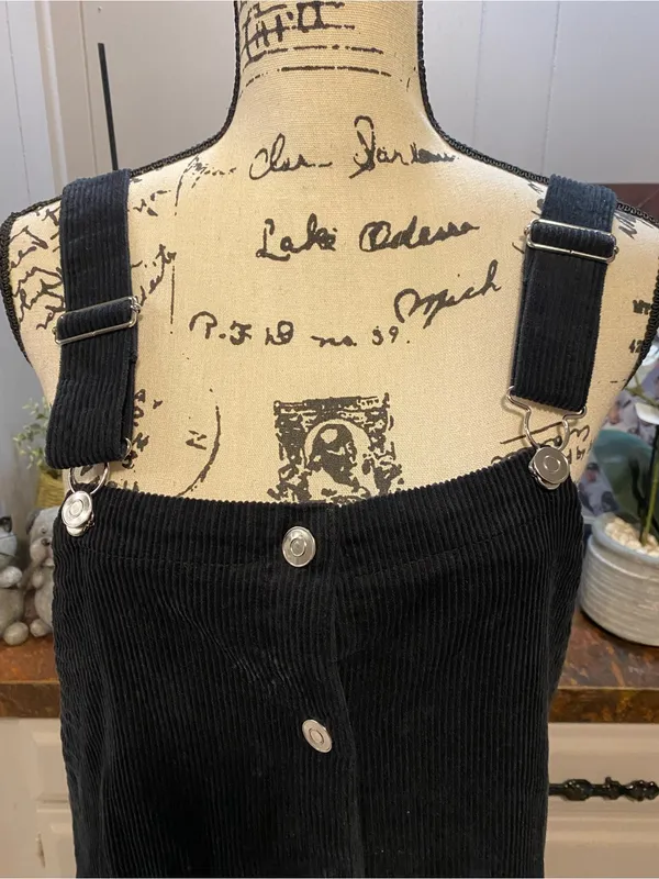 NWT Celebrity Pink Junior’s Cotton Button-Front Black Corduroy Pinafore Dress - Image 4