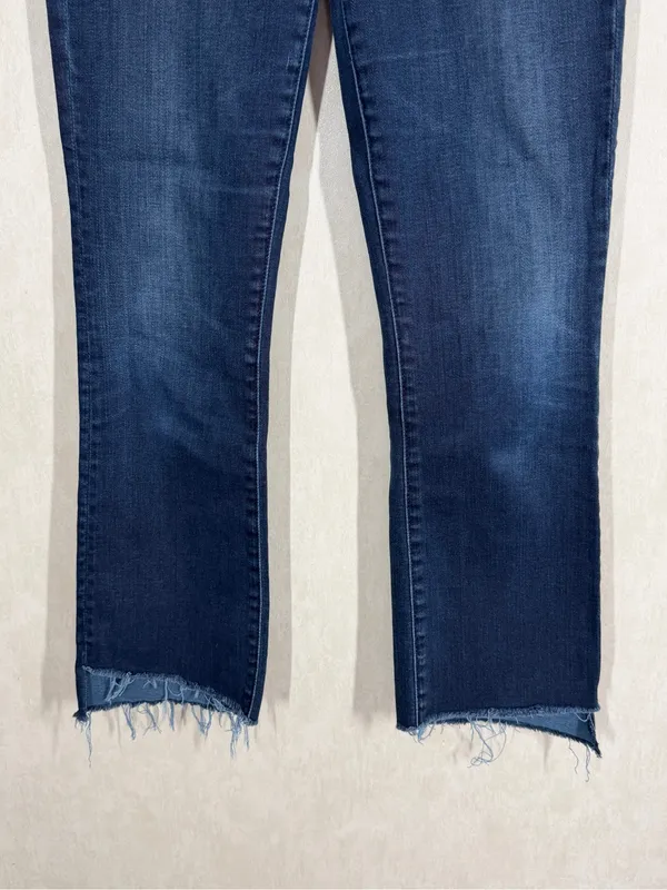 Mother Women’s The Insider Crop Step Fray Jeans in Night Tripper 25 - Image 4