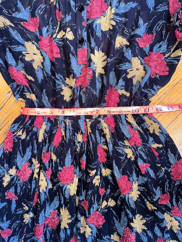 Vintage Ark Reworked midi dress black w/floral pattern and black lining Sz 6 - Image 10