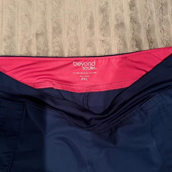 Beyond Scrubs Navy Blue Cargo Scrub Pants Womens PXL Straight Leg Pink Trim‎ - Image 3