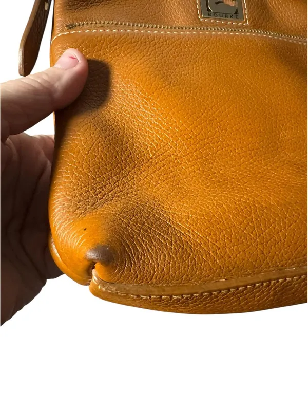 Vintage Dooney & Bourke Tan Leather Crossbody Y2K - Image 2
