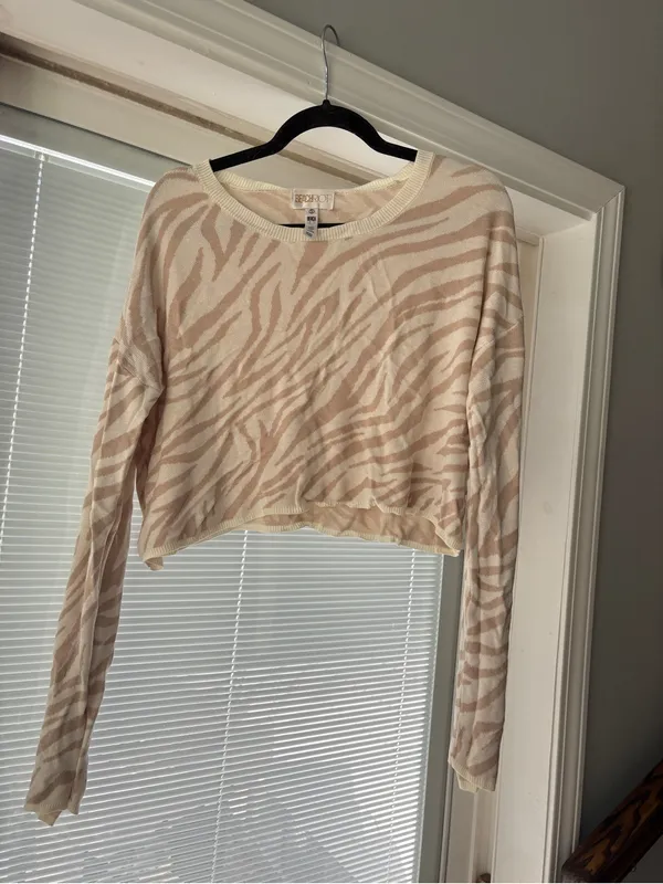 Beach Riot X REVOLVE Newport Sweater in Moonlight Zebra - Image 3