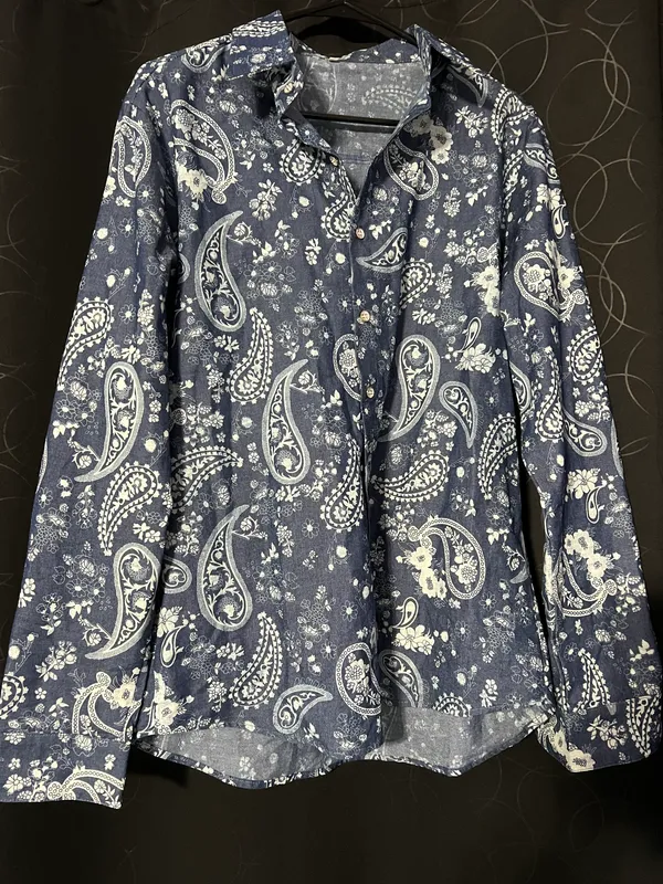 Paisley Print Western Button Up Size M - Image 2
