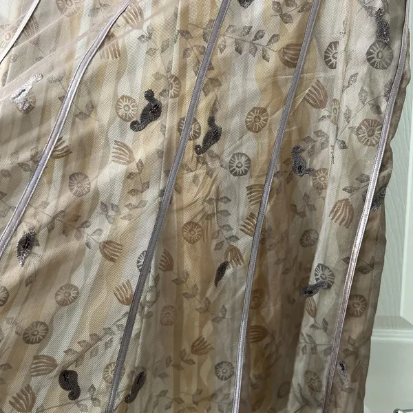Vintage Double Layer Elegant Brown Floral Skirt - Image 2