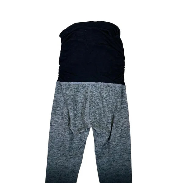 Beyond Yoga Beyond The Bump Ombre Maternity Leggings Black‎ Gray XS - Image 4