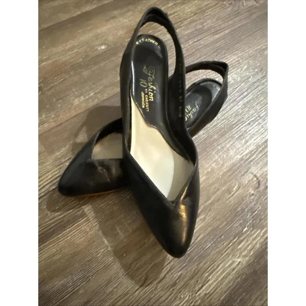 Fashion 10 Endicott Johnson Vintage Leather Pumps Wedge Classic Minimalist Black - Image 12