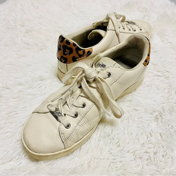 Coach Low Top Leather Sneakers 9B Leopard Print Heel Off-White Luxury C126 - Image 2