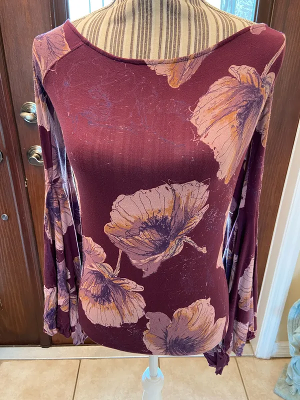 Free People Birds of Paradise Wine /purple Color Top size SP - Image 5