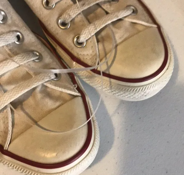 Converse Unisex Shoe in Cream M7 W9 - Image 3