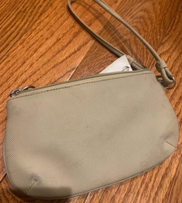Vintage Lacoste Canvas Piqué Wristlet Clutch Pouch – Summer Sand Beige / Khaki - Image 5