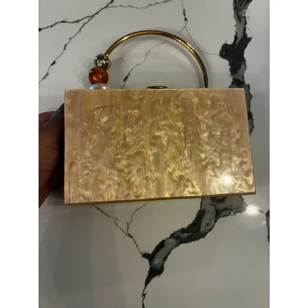 Lulu's Pearlescent Pink Acrylic Box Clutch with Gold Ring Handle - Image 4