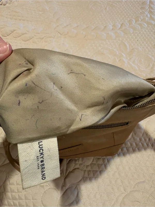 Lucky Brand leather crossbody bag soft tan/beige leather - Image 15