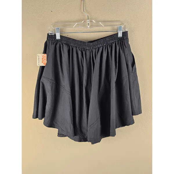 NWT Free People Movement Womens Black Center Court Shorts XL - Image 2