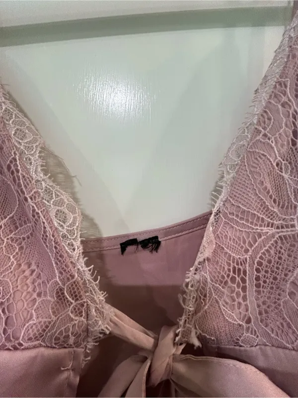 Urban Outfitters Pink Lace Tie-Front Blouse Size Medium - Image 3