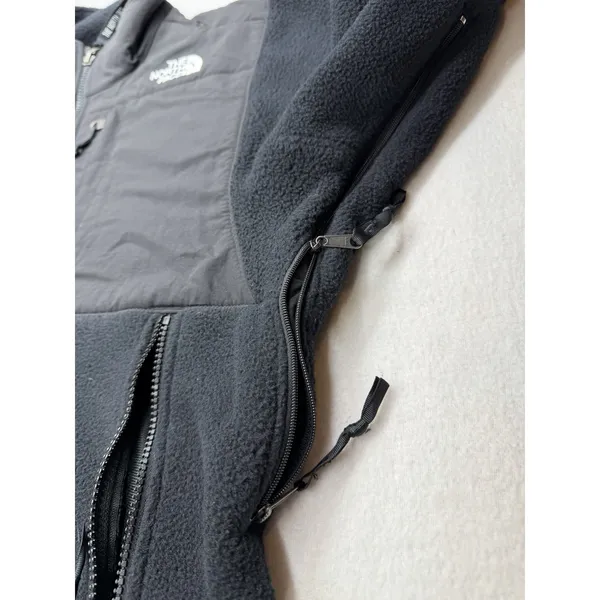 The North Face Women's Retro Denali Jacket Black Size XL NWT ($200 Retail) - Image 4