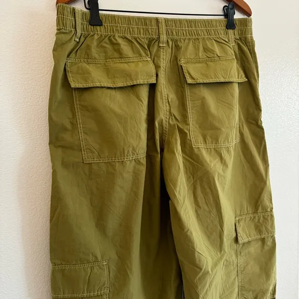 parachute women’s olive green cargo pants - Image 5