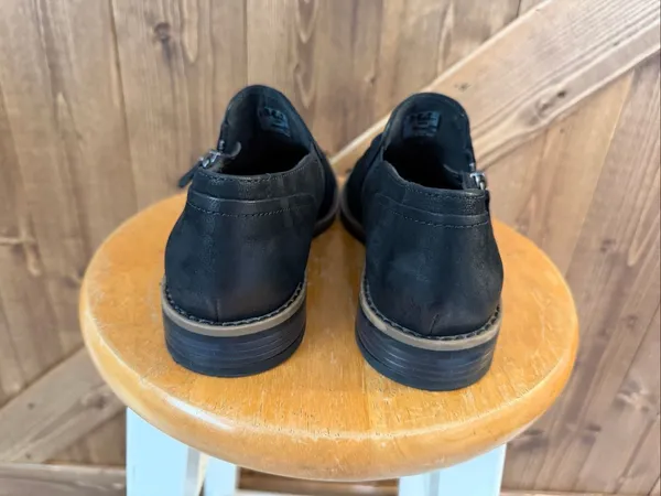 Clarks Collection Women’s Size 7 M Black Faux Leather Side Zip Loafer Shoes - Image 4