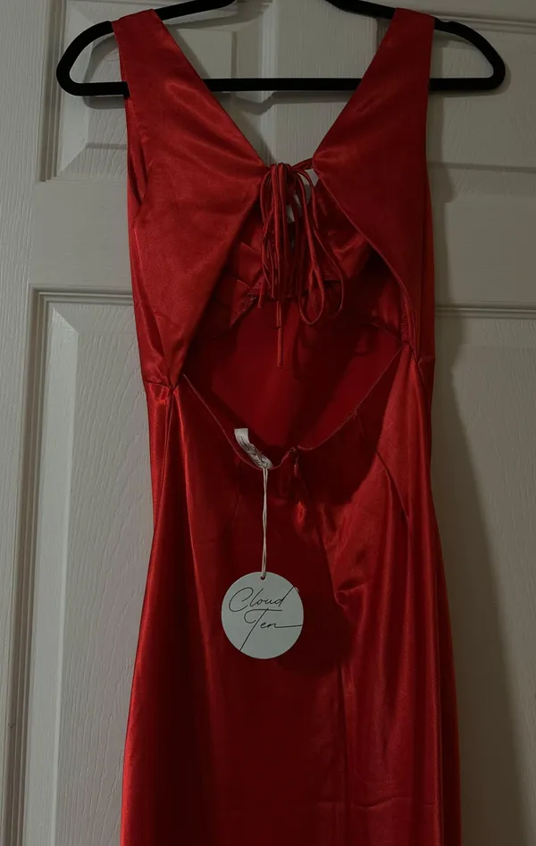 Cloud Ten Dress - Image 2