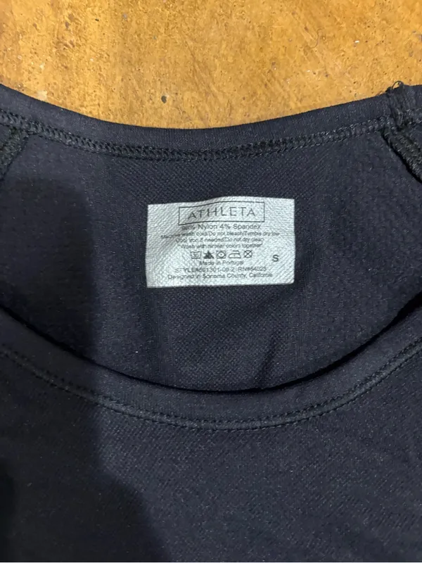 Athleta Black Short Sleeve Performance Tee - Image 2