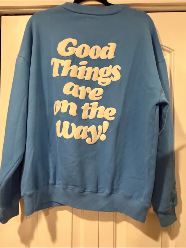 Aeropostale Bright Blue Smiley Graphic Crewneck Sweatshirt cloud soft medium NWT - Image 6