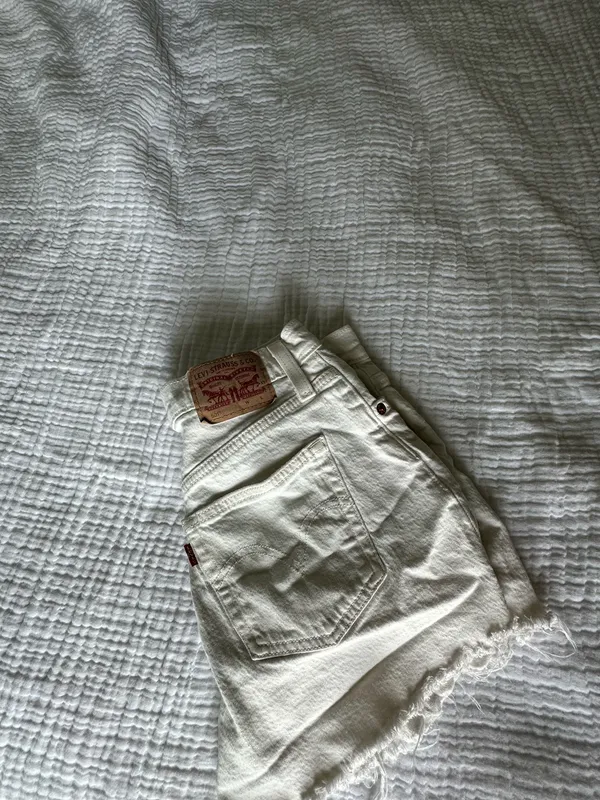 Levi’s Shorts - Image 2
