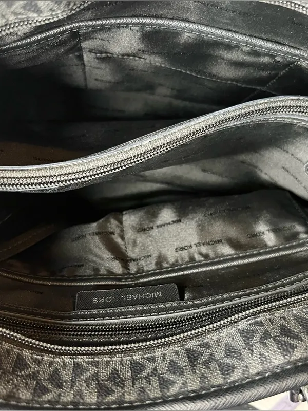 Michael Kors Black Signature MK Logo Jet Set Tote Bag with Front Pocket - Image 16