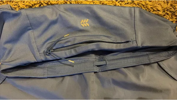 All in Motion Shorts - Image 3