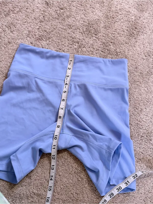 Old Navy Women’s High-Waisted PowerSoft Biker Shorts 6” in Blue Overall M - Image 8