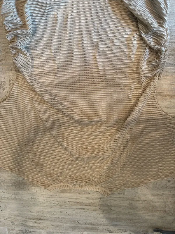 Jordan Taylor Women's Textured Beige Short-Sleeve V-Neck Top Size M - Image 6
