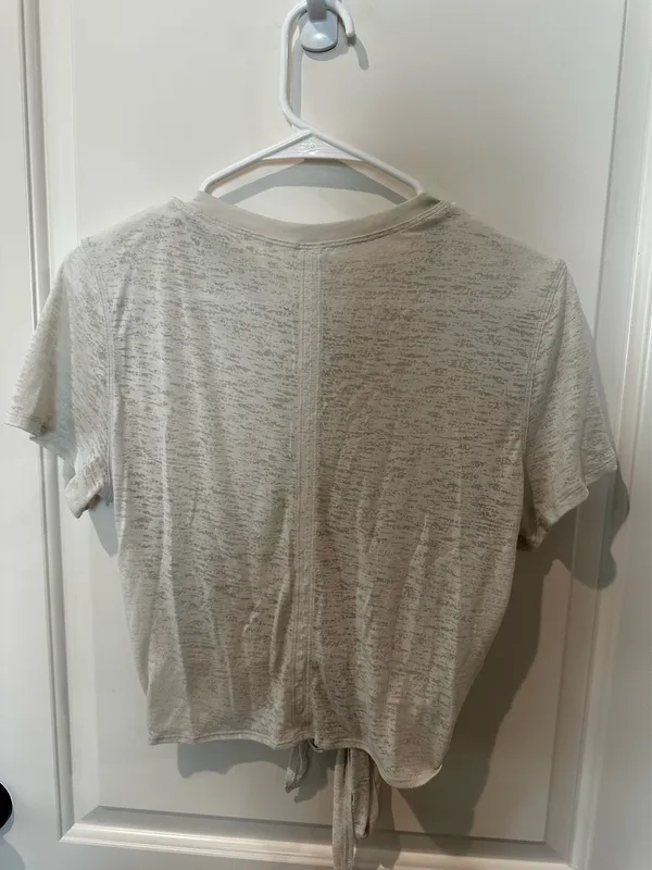 Lululemon shirt - Image 2