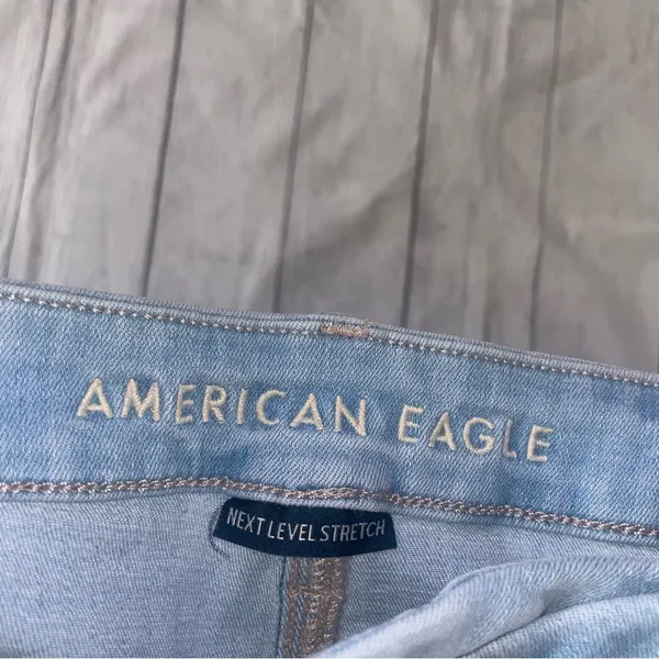 American Eagle Outfitters Curvy High Rise Shortie - Image 7