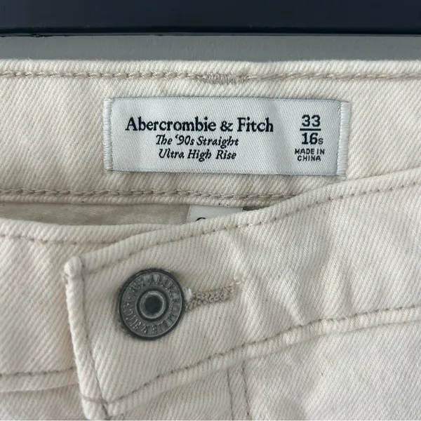 Abercrombie & Fitch 90s Ultra High Rise Curve Love Straight Leg Jeans Cream 33 - Image 5