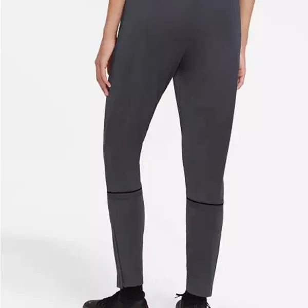 Nike joggers - Image 3